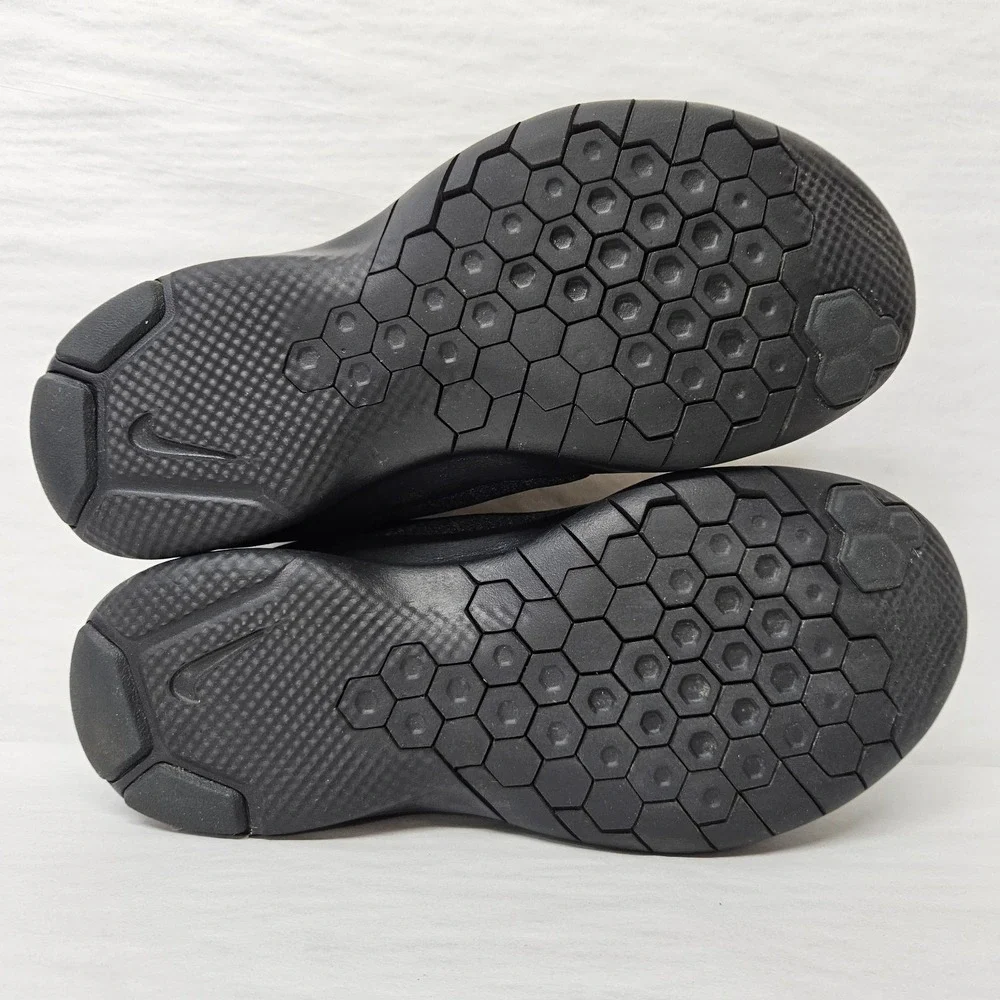 Nike‎ Flex Experience RN 8 Sneakers AO4484-007 Black Anthracite Mens Size 8 Wide